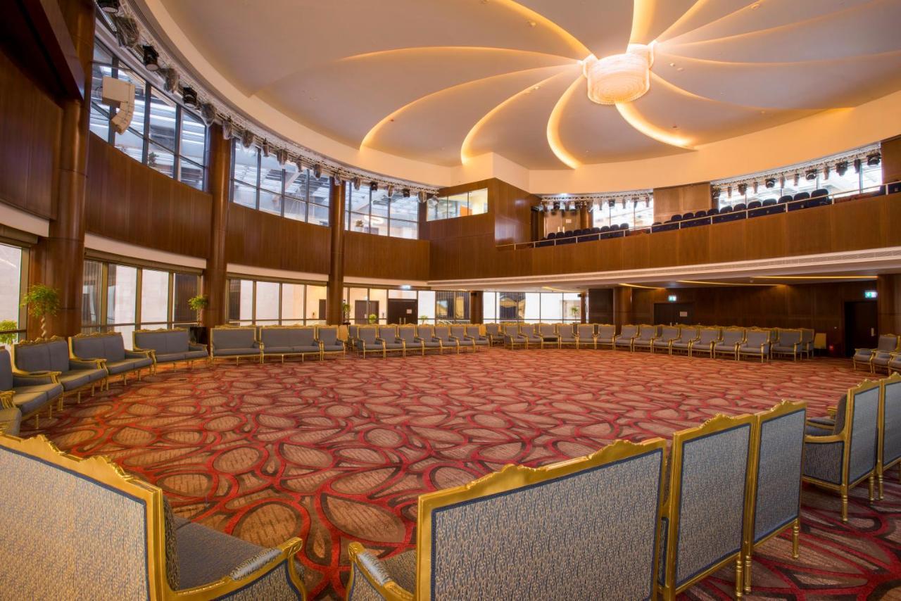 Crowne Plaza Riyadh - Rdc Hotel & Convention By Ihg Екстер'єр фото The Grand Ballroom