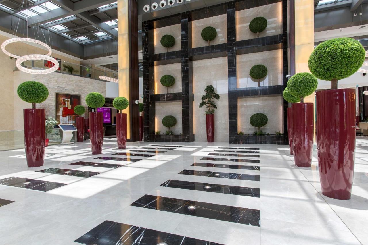 Crowne Plaza Riyadh - Rdc Hotel & Convention By Ihg Екстер'єр фото Interior of the hotel