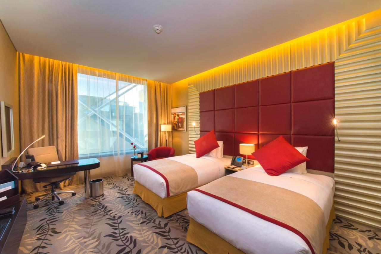 Crowne Plaza Riyadh - Rdc Hotel & Convention By Ihg Екстер'єр фото Deluxe Room