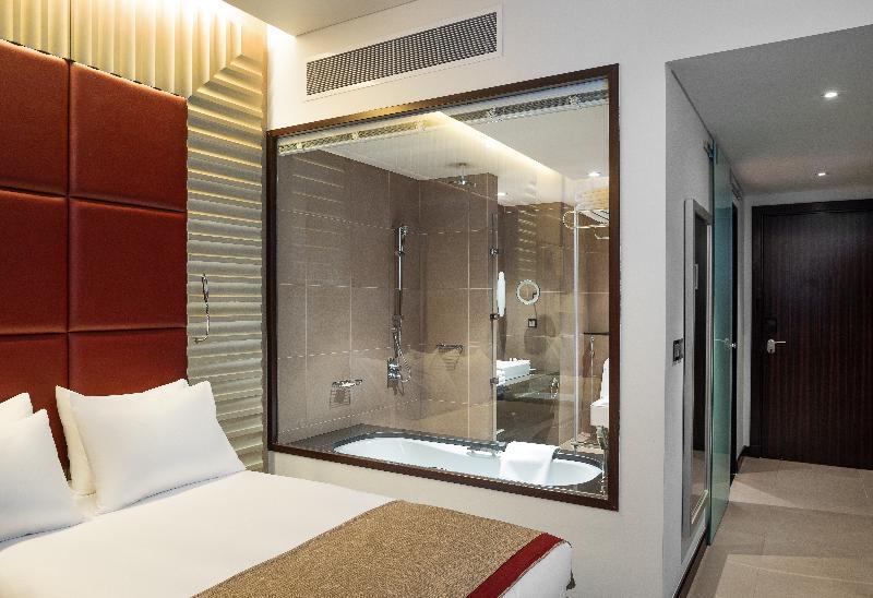 Crowne Plaza Riyadh - Rdc Hotel & Convention By Ihg Екстер'єр фото A room at the hotel